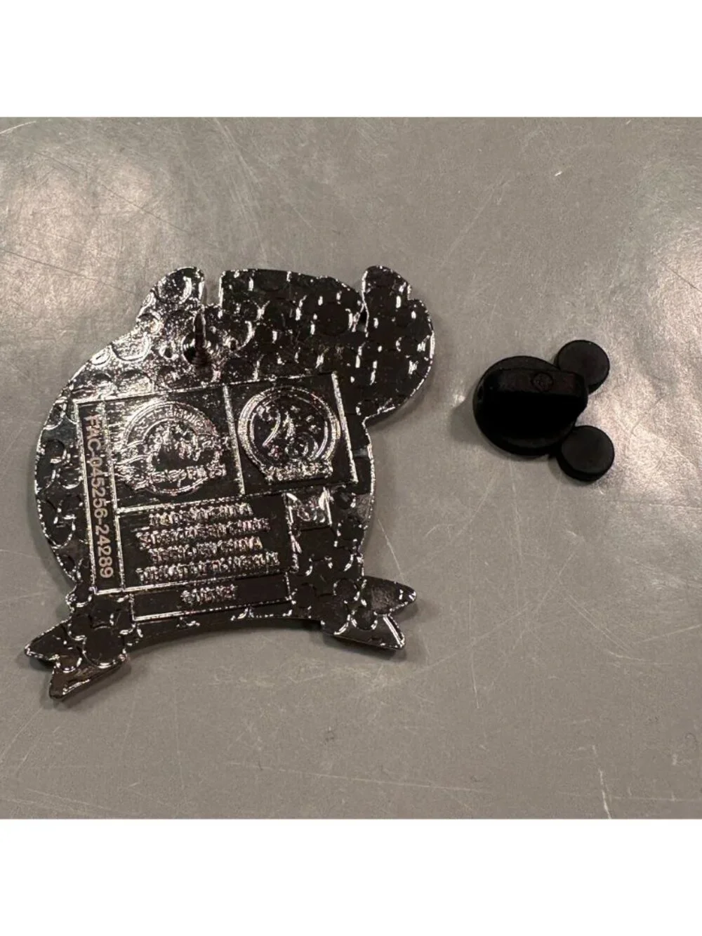 Disney Stitch 25th Anniversary Trading Pin Board Donald Hat Badge